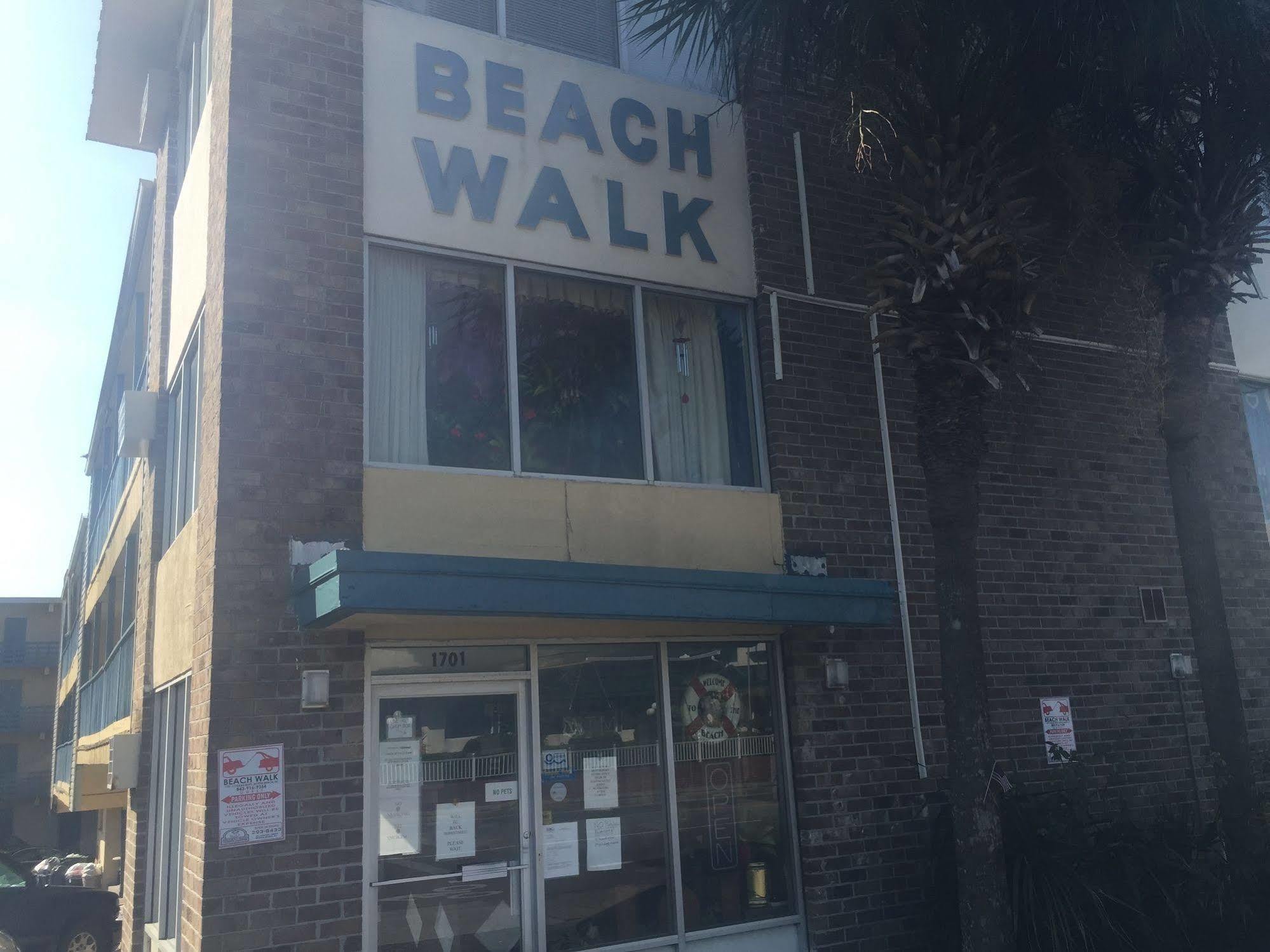 Отель Beach Walk Миртл-Бич Экстерьер фото